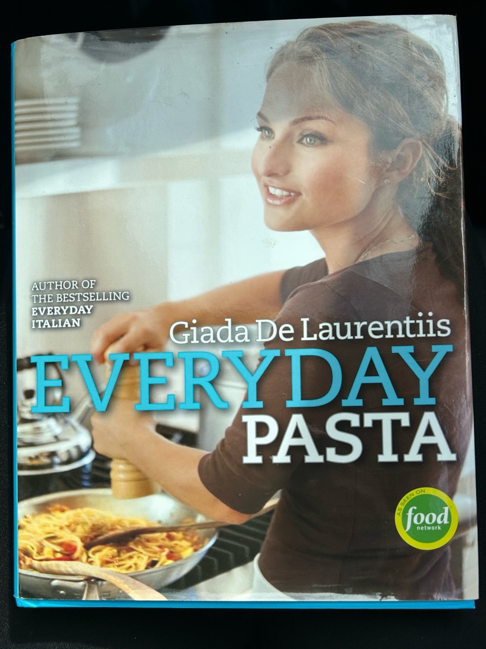 Food Network Giada De Laurentiis Everyday Pasta - Turquoise and Brown Cover